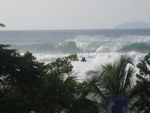 Img 1828. Puerto Rico, Empty Wave photo