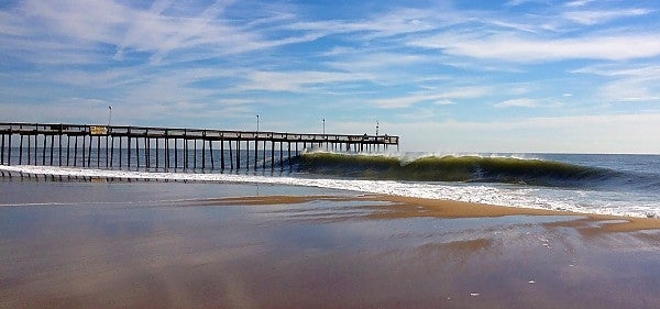OC MD Pier 10-17-12. Delmarva, Empty Wave photo