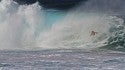 Banzai Pipeline, Oahu's North Shore
Large swell hitting