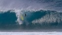 Banzai Pipeline, Oahu's North Shore
Large swell hitting