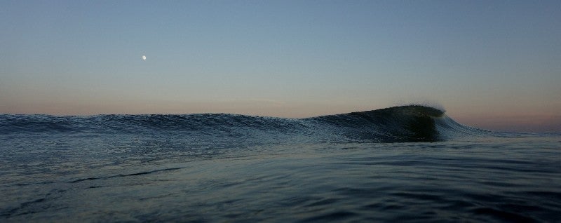 OCMD 090317. Delmarva, Empty Wave photo