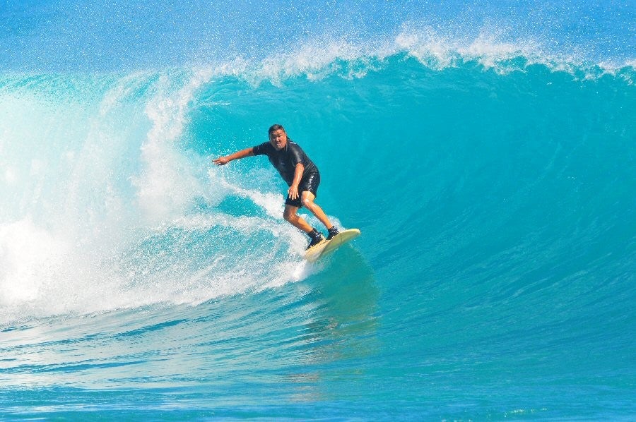 Kewalos, surfing photo