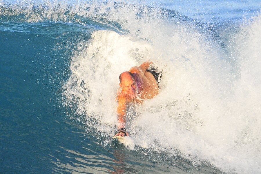 Pt. Panic, Oahu, surfing photo